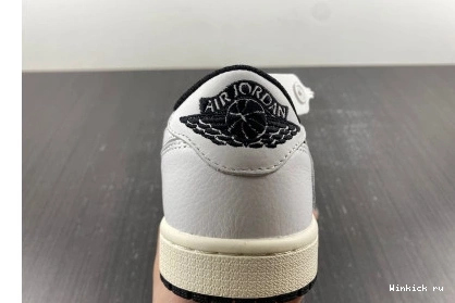 1 TRAVIS LOW AIR SCOTT JORDAN OG BLACK X WHITE 0807